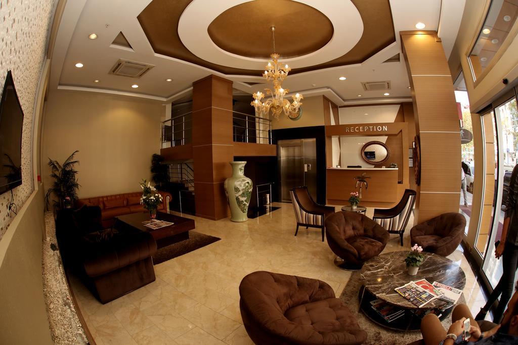 Way Hotel İzmir Buitenkant foto