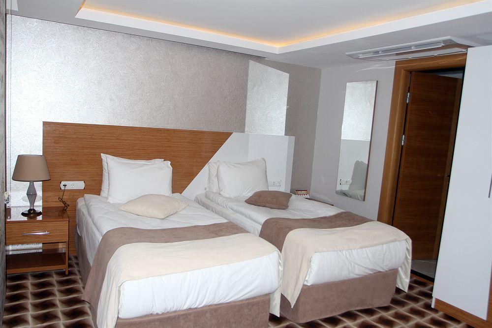 Way Hotel İzmir Buitenkant foto